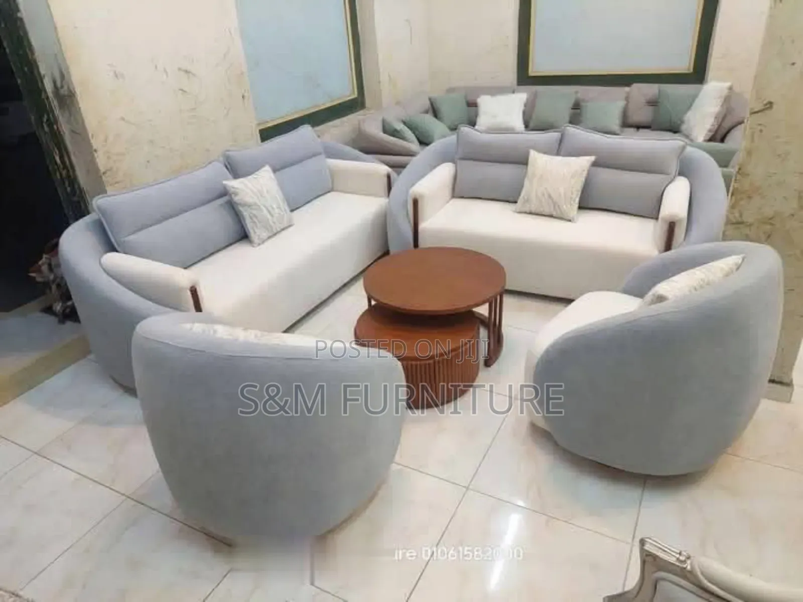 Moxie 7 Seater Sofa Set With Coffee Table.