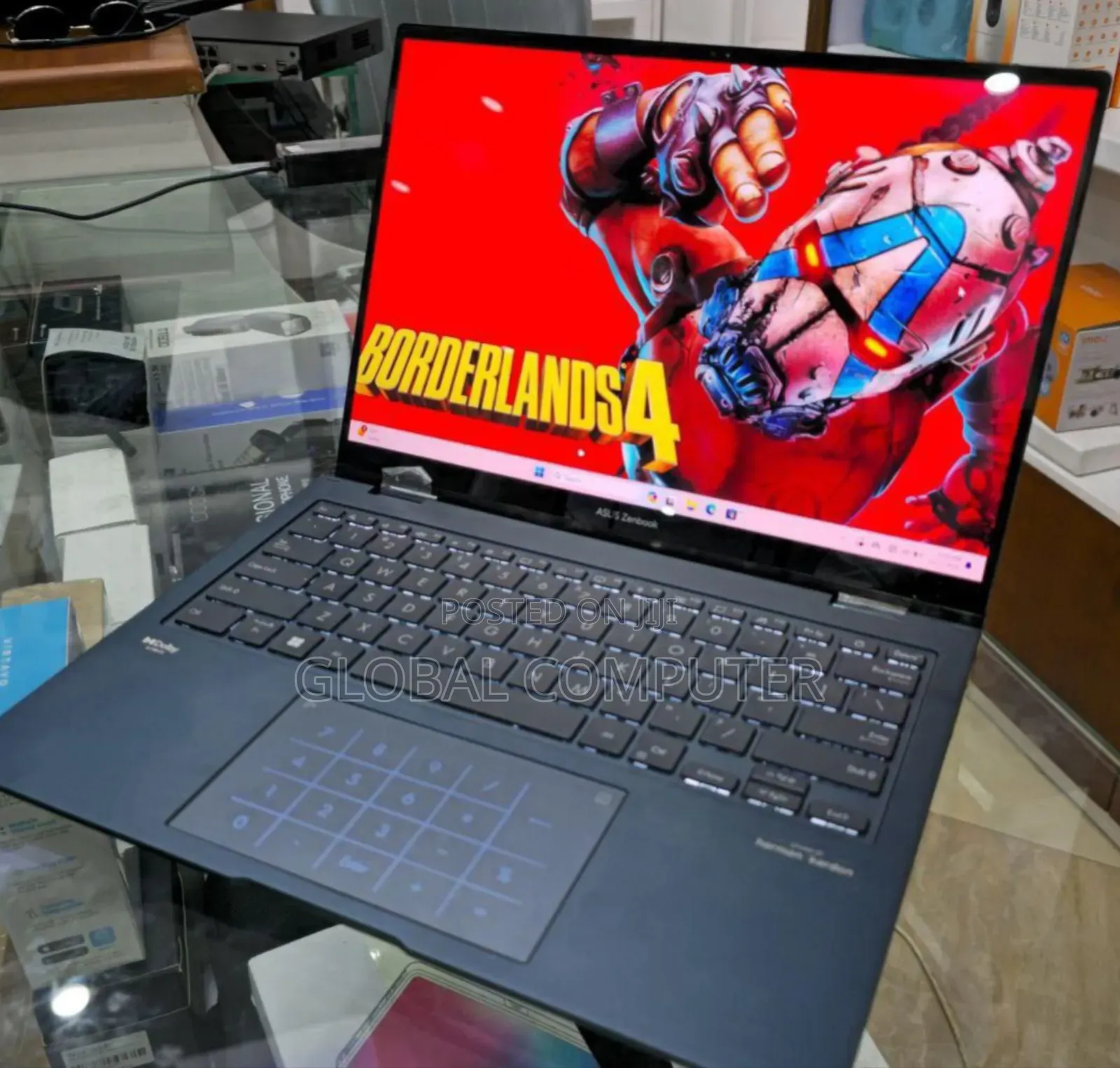 New Laptop Asus ZenBook UX330UA 16GB Intel Core I7 SSD 512GB