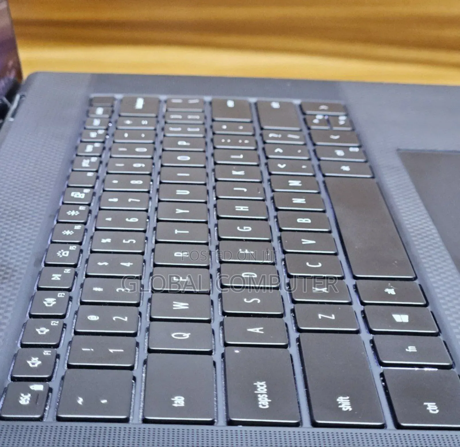 New Laptop Dell XPS 13 16GB Intel Core I7 SSD 1T