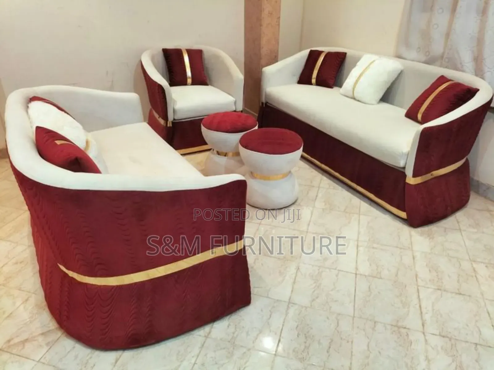 Striking 7 Seater Sofa Set With Endurance.
