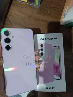 Photo - New Samsung Galaxy A25 128 GB Gold