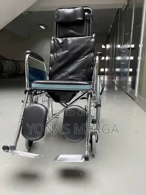 Photo - Commode Wheelchairعwheelchair2ءwheelchairوătoilet Wheelchair