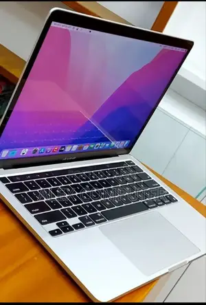 New Laptop Apple MacBook Pro 2020 M1 8GB Apple M1 SSD 512GB
