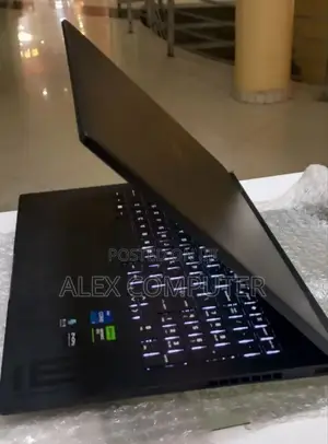 New Laptop HP Omen 16 16GB Intel Core I7 SSD 1T