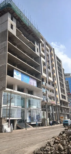 መሀል ቦሌ ላይ የንግድ ሱቅ