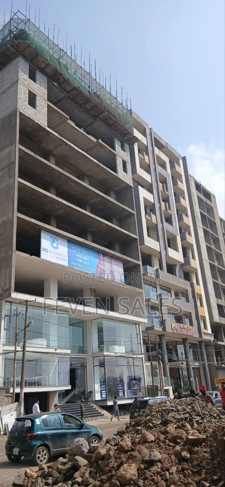 መሀል ቦሌ ላይ የንግድ ሱቅ