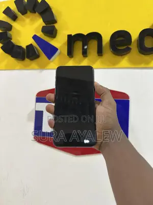 Photo - Apple iPhone 11 Pro Max 256 GB Green