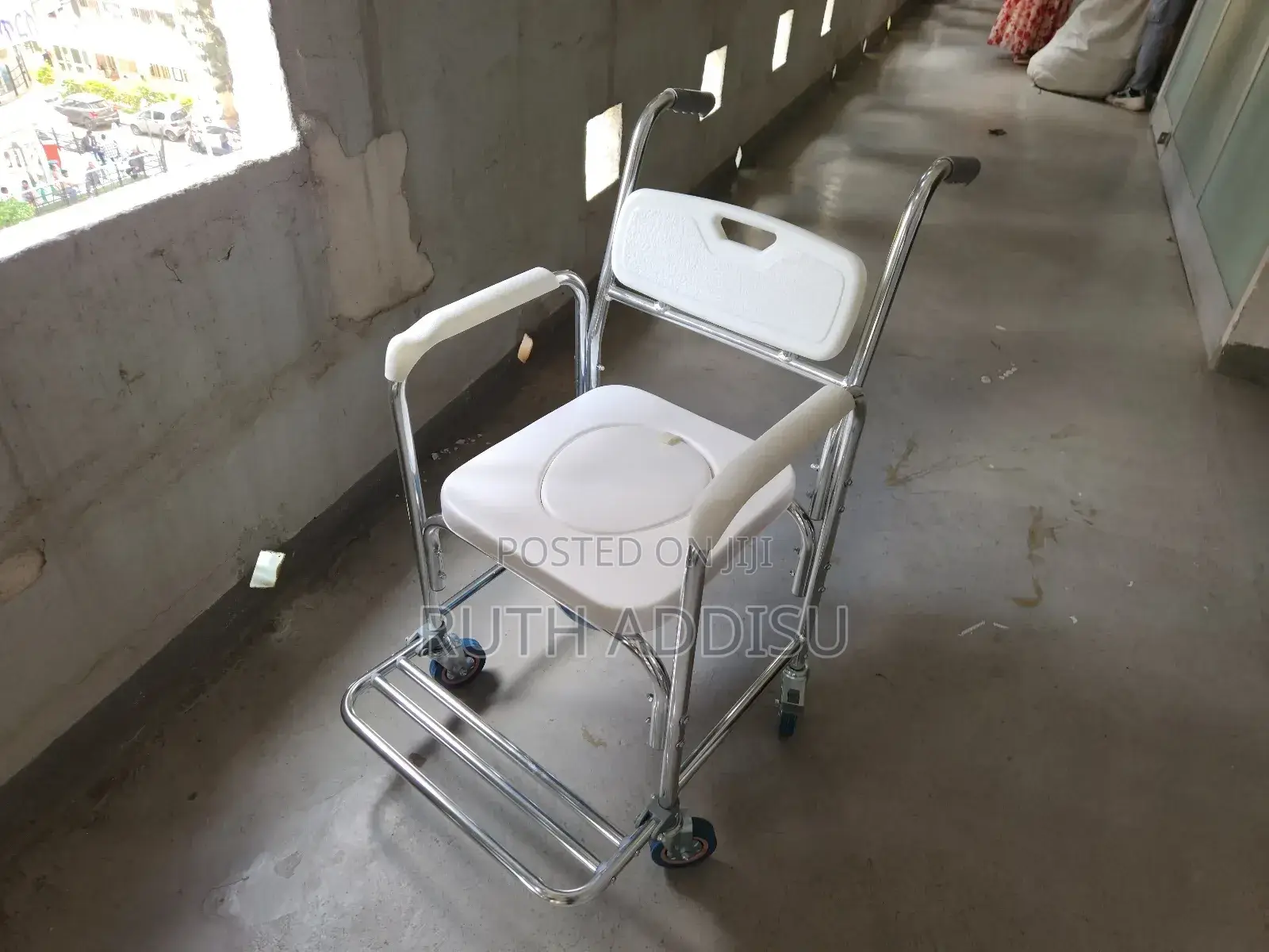Commode Wheelchair米啊commode Wheelchair黨團commode Wheelchair