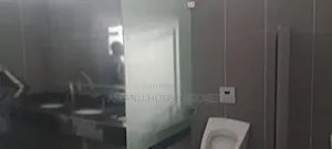 አስቸኳይ የሚከራይ ቢሮ 115sqm በካሜ 550birr With Vat