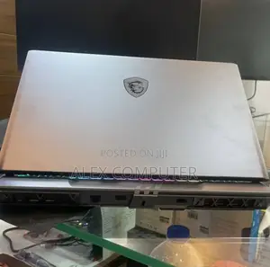 New Laptop MSI Vector 17 HX AI A2XWJG 16GB Intel Core Ultra 7 SSD 1T