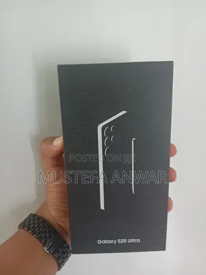 Photo - New Samsung Galaxy S25 Ultra 256 GB Black