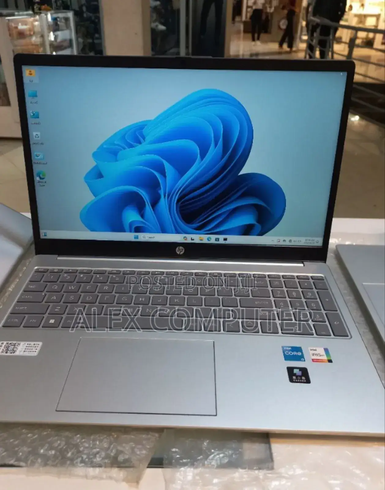 New Laptop HP Stream Notebook 16GB Intel Core I7 SSD 512GB