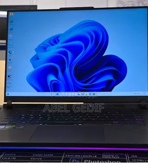 New Laptop Asus 16GB Intel Core I7 SSD 1T