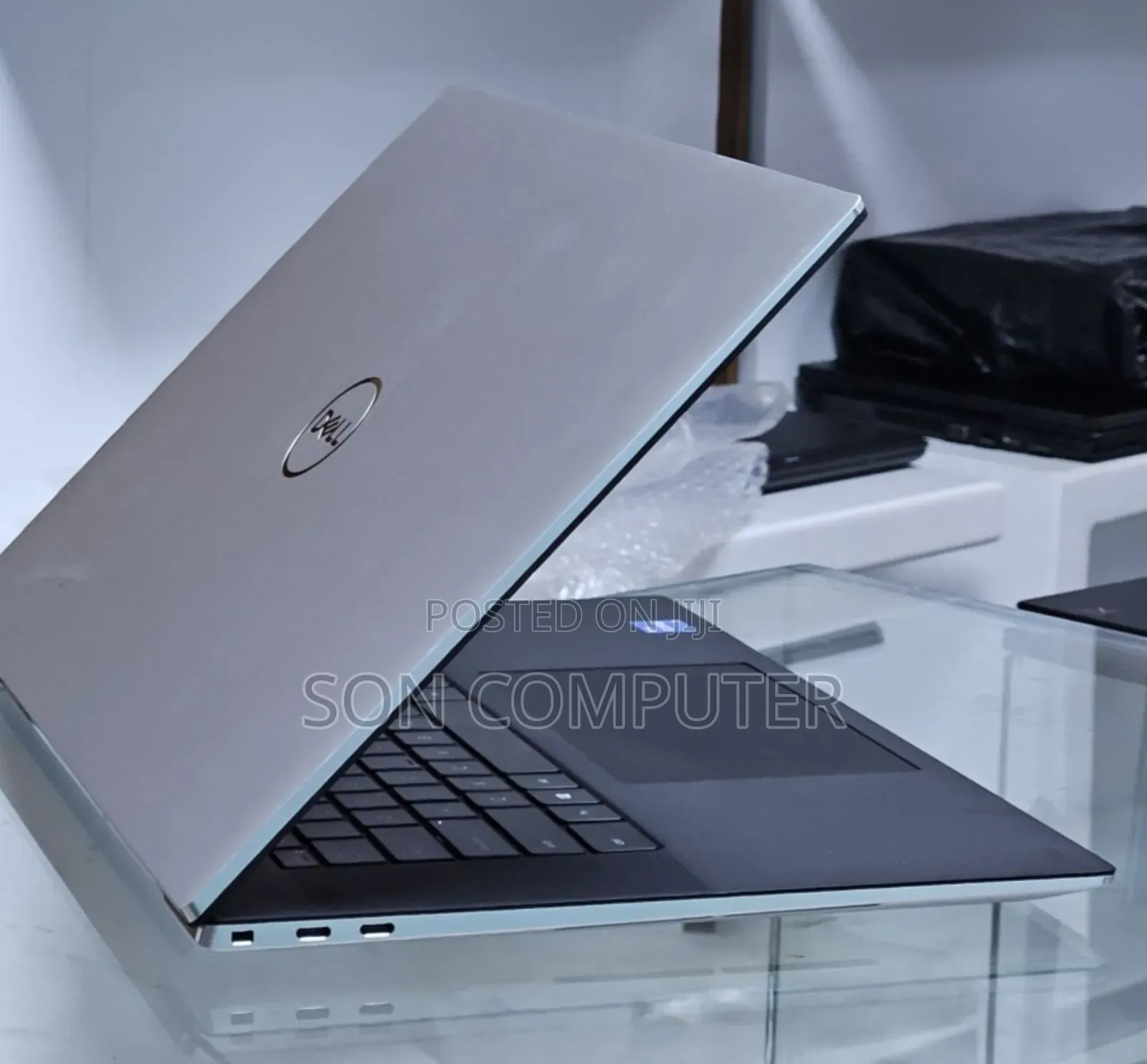 New Laptop Dell XPS 15 16GB Intel Core I7 SSD 1T