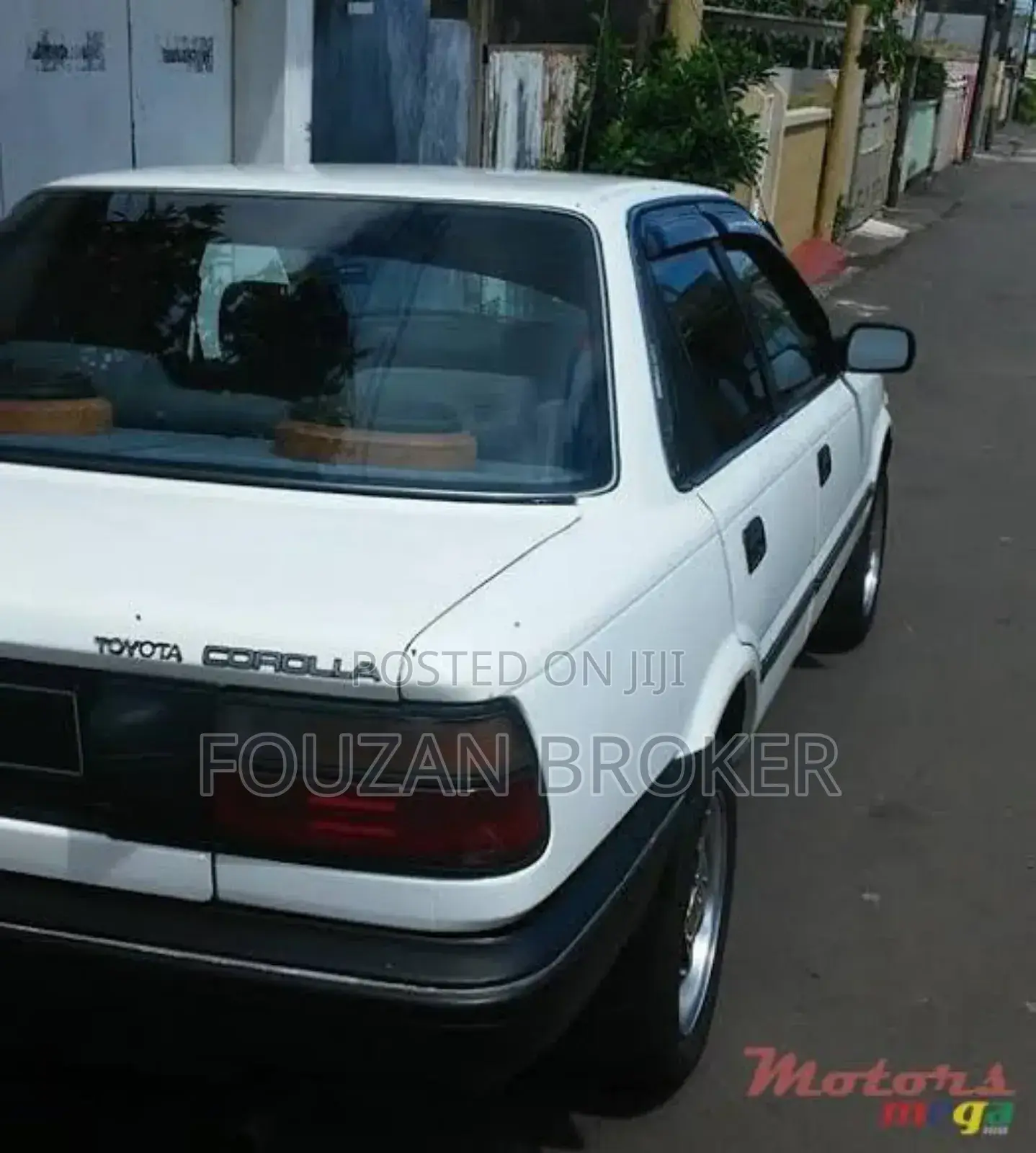 Toyota Corolla II 1987 White