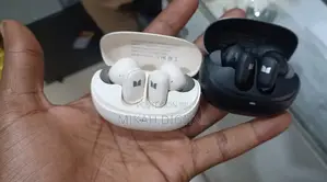 Monster Airmars Black Wireless Bluetooth Earphones | Earbuds