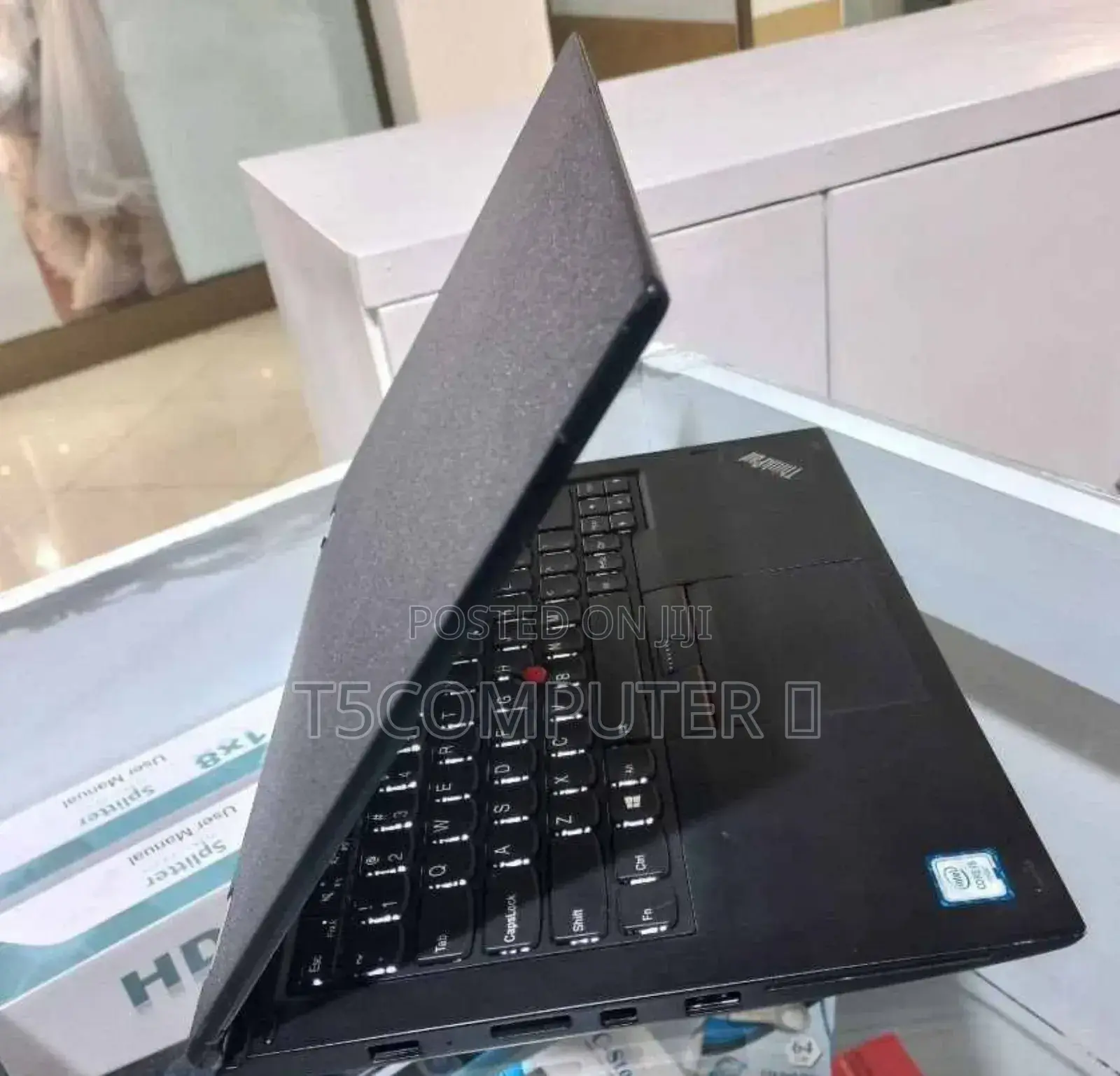 New Laptop Lenovo 8GB Intel Core I5 SSD 512GB