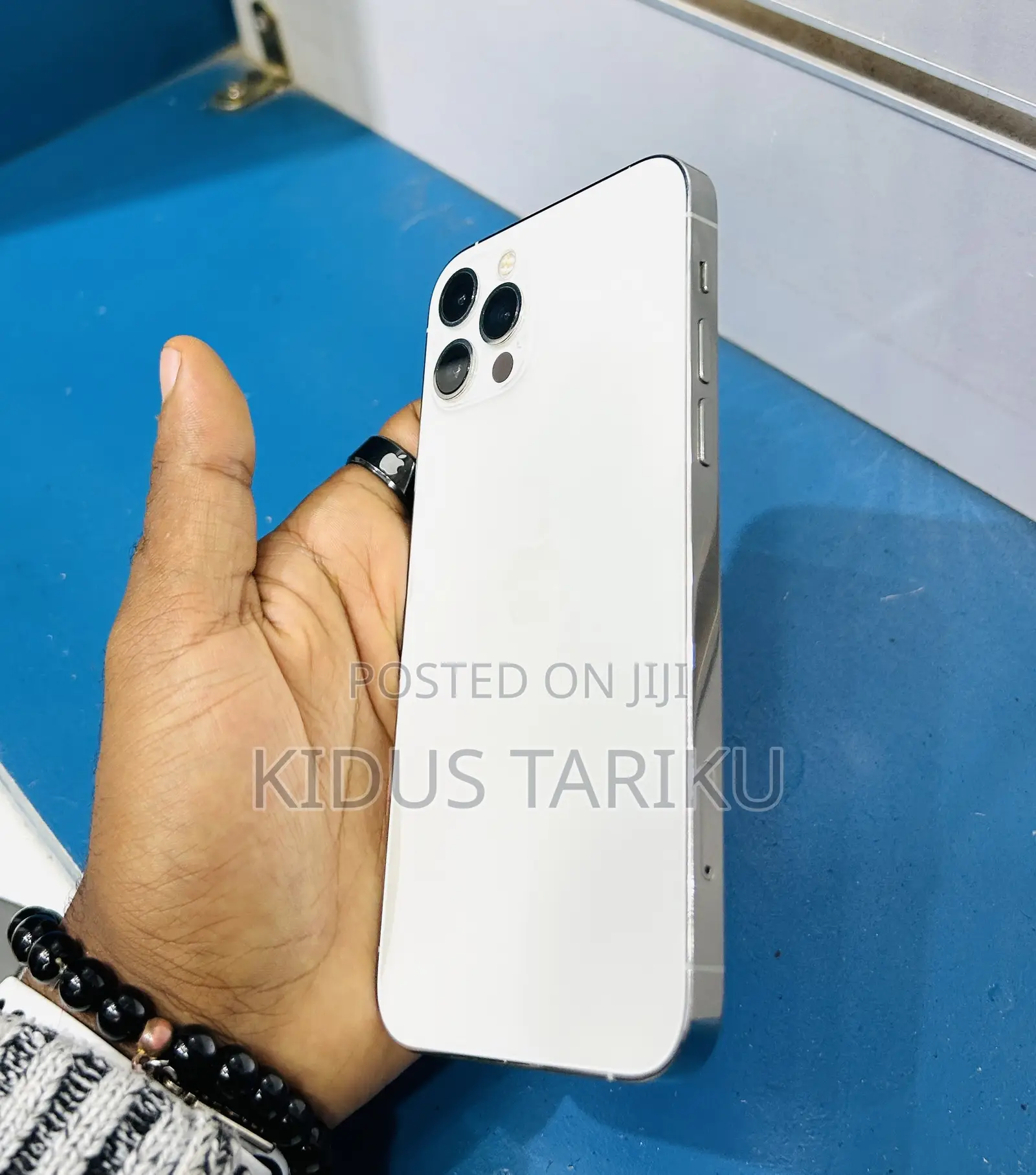 New Apple iPhone 12 Pro 256 GB White