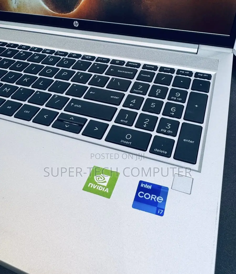 New Laptop HP ProBook 450 G8 16GB Intel Core I7 SSD 512GB