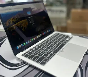 New Laptop Apple MacBook Air 2020 8GB Intel Core I3 SSD 256GB