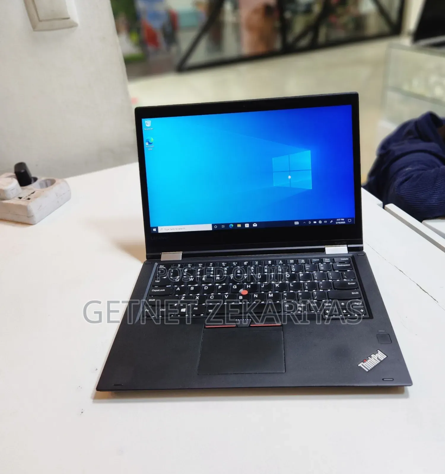 New Laptop Lenovo ThinkPad Yoga 370 8GB Intel Core I5 SSD 512GB