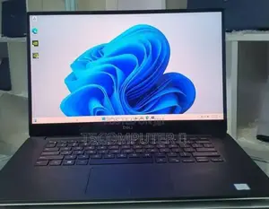 Photo - New Laptop Dell 16GB Intel Core I7 SSD 512GB