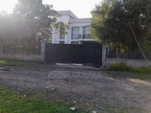 Furnished 6bdrm House in Rooseta Real State, Oromia-Finfinne for sale