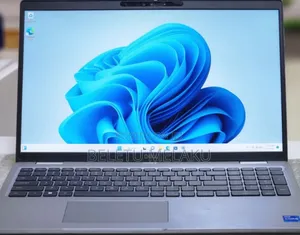 New Laptop Dell Latitude 5540 16GB Intel Core I7 SSD 512GB