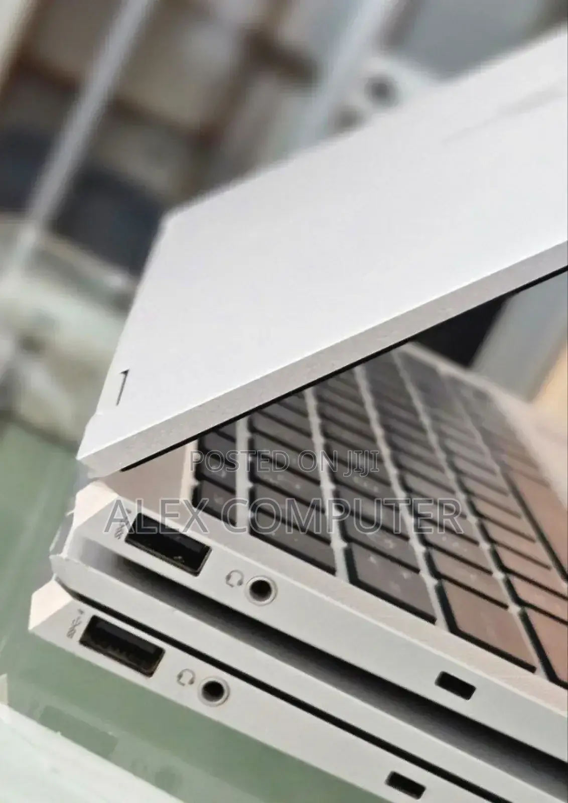 New Laptop HP EliteBook 1040 G8 16GB Intel Core I7 SSD 512GB