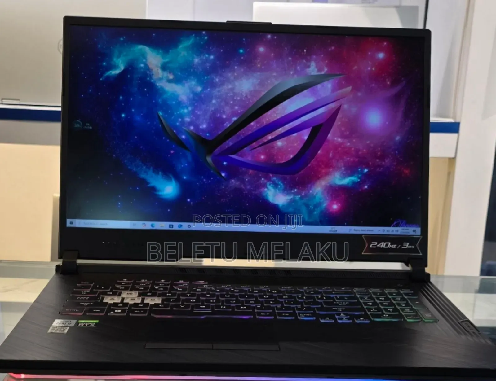 New Laptop Asus ROG Strix G17 16GB Intel Core I7 SSD 1T