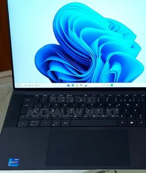 Photo - New Laptop Razer Blade 32GB Intel Core I7 SSD 1T