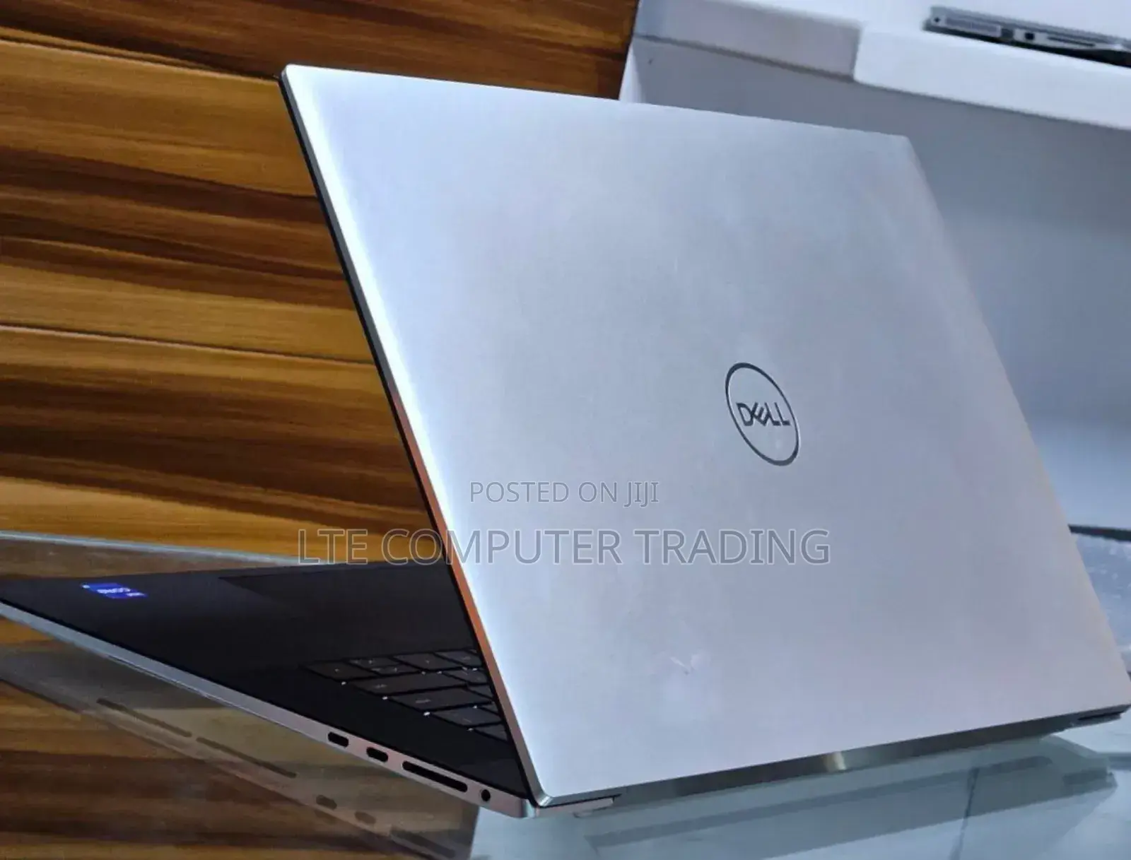 New Laptop Dell XPS 15 16GB Intel Core I7 SSD 1T