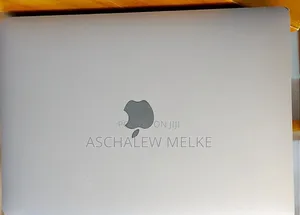 New Laptop Apple MacBook Pro 2022 M2 8GB Apple M2 SSD 256GB