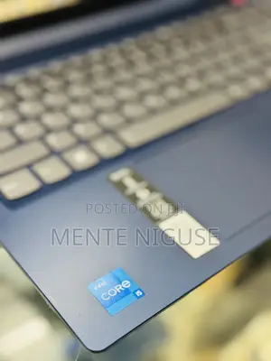 New Laptop Lenovo 16GB Intel Core I5 SSD 512GB