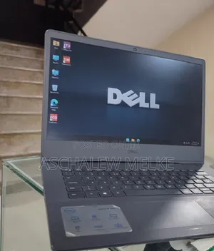 Photo - New Laptop Dell Vostro 15 3549 8GB Intel Core I5 SSD 256GB