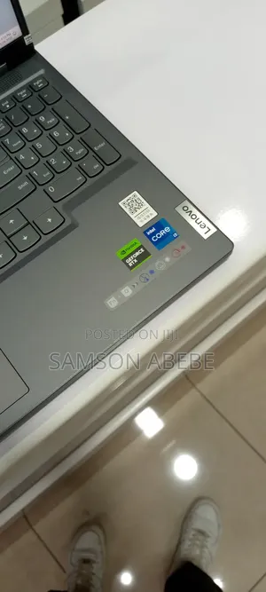 New Lenovo Legion Y7000P IRX9 Gaming Laptop 16GB Intel Core I7 SSD 1T