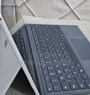 New Laptop Microsoft Surface Pro 7 8GB Intel Core I5 SSD 128GB