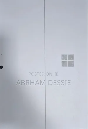 New Laptop Microsoft Surface Pro 7 8GB Intel Core I5 SSD 128GB