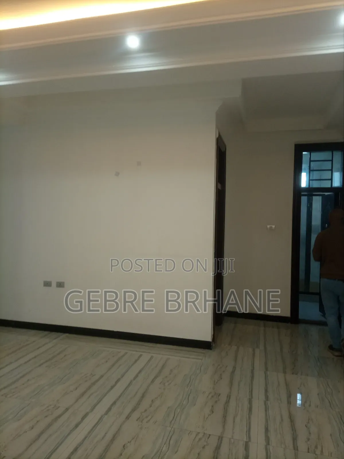 3bdrm Apartment in Apartment, Yeka for rent