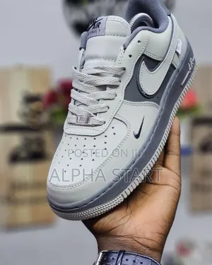 Photo - Nike Air Force High Master Quality Very Good Sneakers for Yo