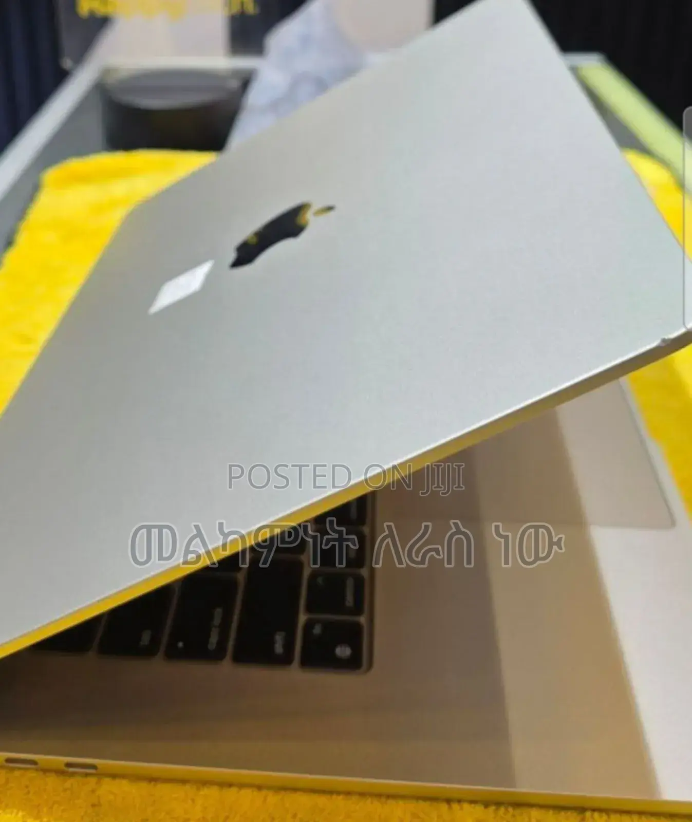 New Laptop Apple MacBook Air 2024 M3 15-Inch 16GB Apple M2 SSD 512GB