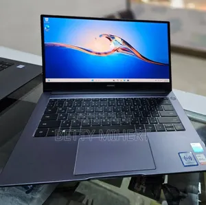 New Laptop Huawei MateBook 13 WRT-W19E 8GB Intel Core I5 SSD 512GB