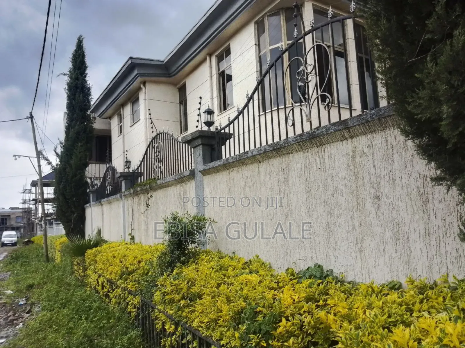 Furnished 5bdrm Apartment in Kafalo, Oromia-Finfinne for sale