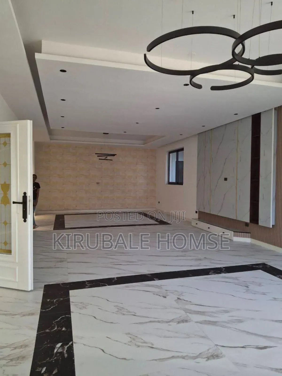 9bdrm Villa in ሃያት ዞን ኮምፓውንድ, Bole for sale