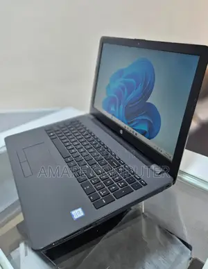 New Laptop HP Stream Notebook 8GB Intel Core I5 HDD 1T