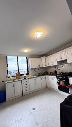 Furnished 3bdrm Apartment in ኖህ, Bole for sale