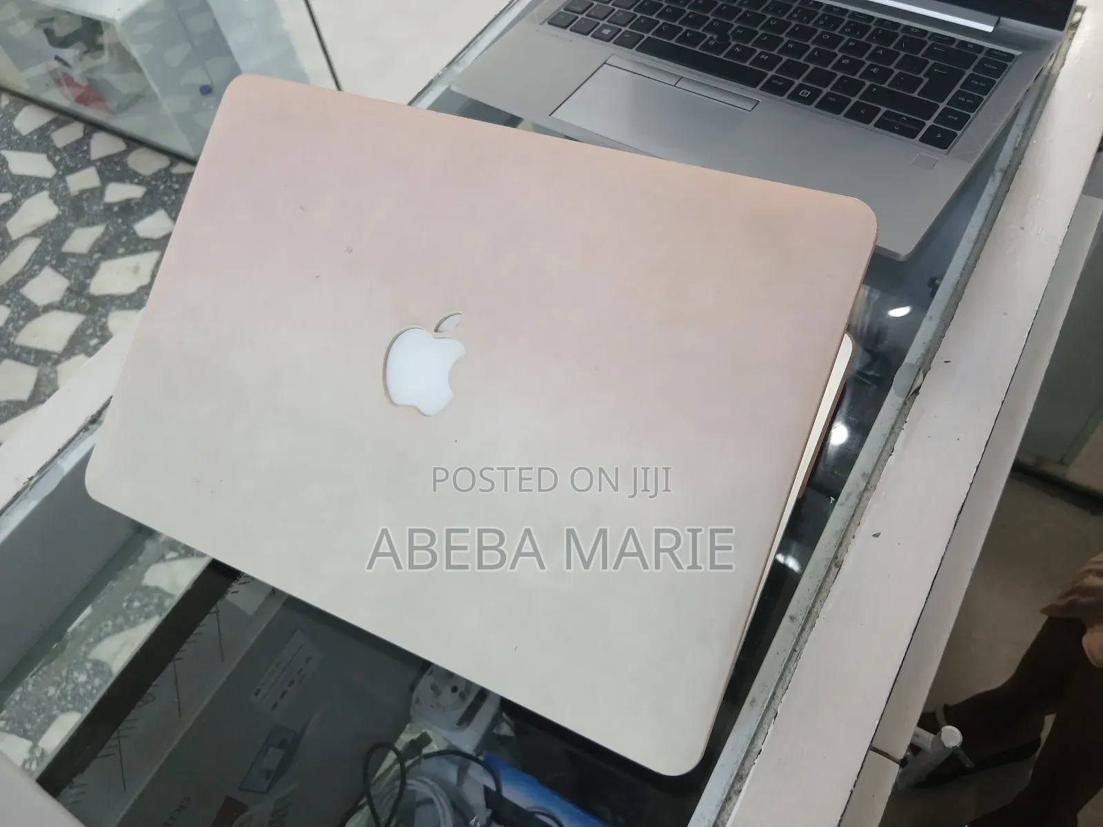 New Laptop Apple MacBook Pro 2015 16GB Intel Core I5 SSD 512GB