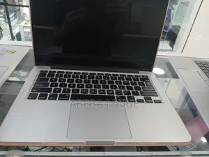 New Laptop Apple MacBook Pro 2015 16GB Intel Core I5 SSD 512GB