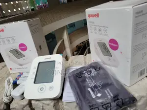 Photo - Bp Monitor Automatic Upper Arm均٦sb or Battery Poweredتbpm