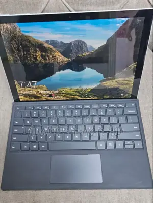 Photo - New Laptop Microsoft Surface Pro 7 8GB Intel Core I5 SSD 128GB